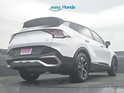 Used 2023 Kia Sportage EX image 32