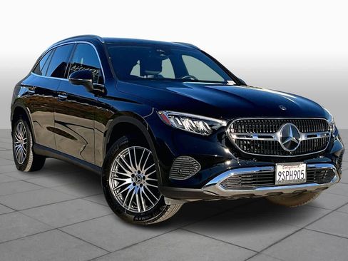 Used 2025 Mercedes-Benz GLC 300 GLC 300 image 3