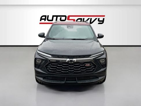 Used 2025 Chevrolet TrailBlazer RS w/ Convenience Package FWD image 2