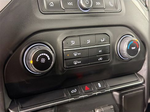 Used 2021 Chevrolet Silverado 1500 Custom image 14