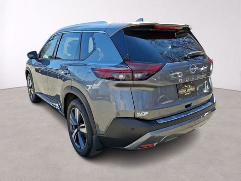 Used 2022 Nissan Rogue SL AWD/4WD image 5