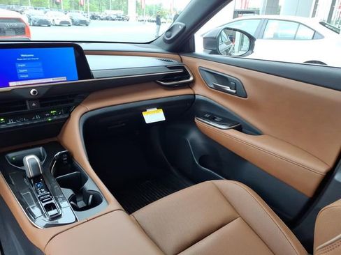 New 2026 Toyota Crown Signia w/ Advanced Technology Package AWD/4WD image 10