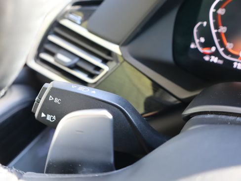 Used 2019 BMW X7 xDrive50i w/ Dynamic Handling Package image 22