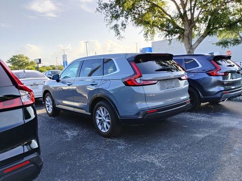 Used 2025 Honda CR-V EX-L image 6