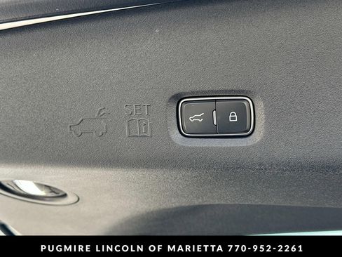 New 2026 Lincoln Navigator L Reserve AWD/4WD image 20