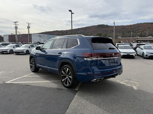 Used 2025 Volkswagen Atlas SEL Premium R-Line image 5