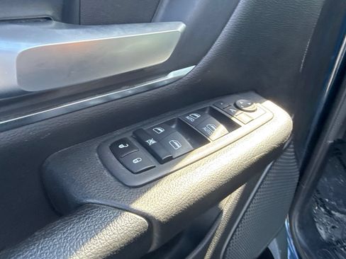 Used 2024 RAM 1500 Big Horn AWD/4WD image 17