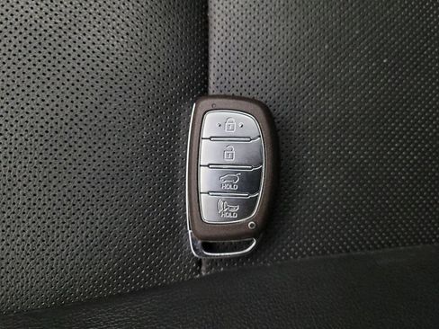 Used 2017 Hyundai Tucson Limited w/ Limited Ultimate Package 03 FWD image 32