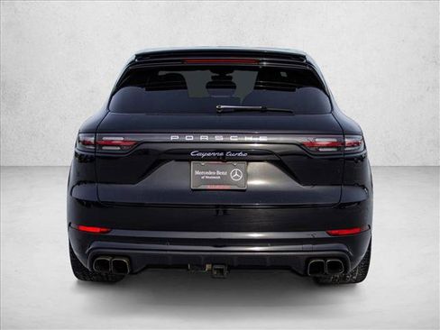 Used 2020 Porsche Cayenne Turbo image 6