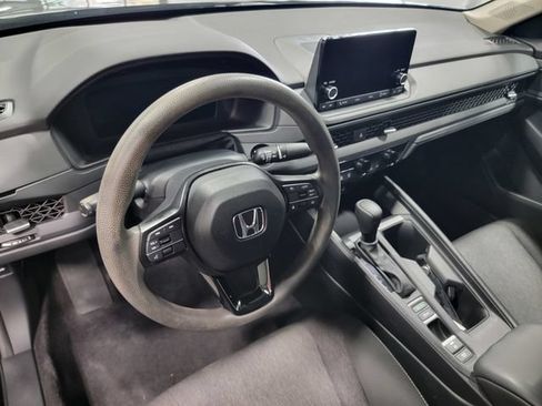 Certified 2023 Honda Accord EX image 12