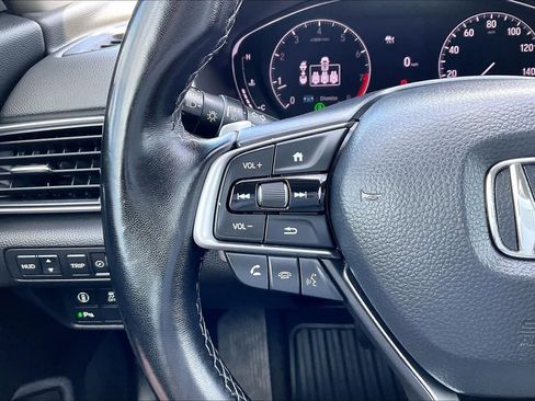 Used 2022 Honda Accord Touring image 23