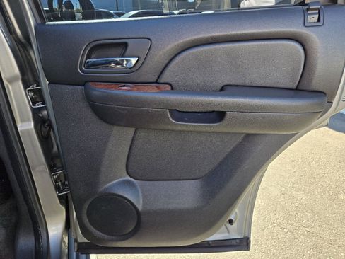 Used 2008 Chevrolet Tahoe LT w/ LT Preferred Equipment Group image 23