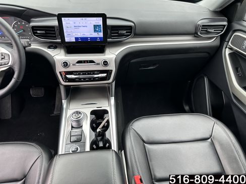 Used 2023 Ford Explorer XLT w/ Equipment Group 202A AWD/4WD image 15