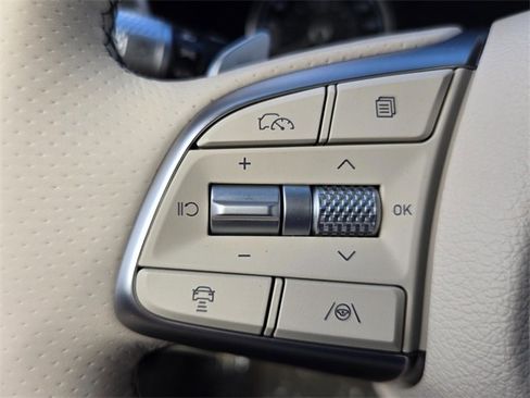 New 2026 Genesis G70 2.5T Prestige image 15