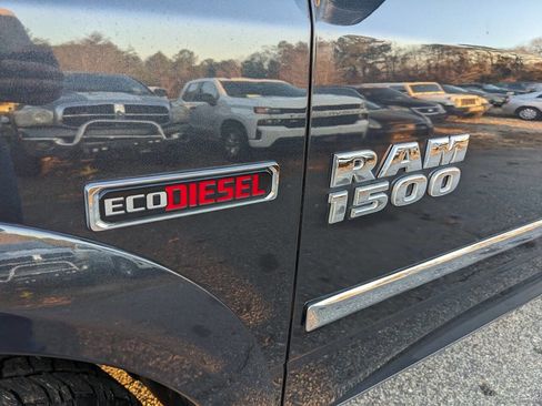 Used 2015 RAM 1500 Laramie w/ Convenience Group image 13