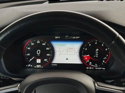Used 2019 Volvo XC60 T5 Momentum w/ Multimedia Package AWD/4WD image 27