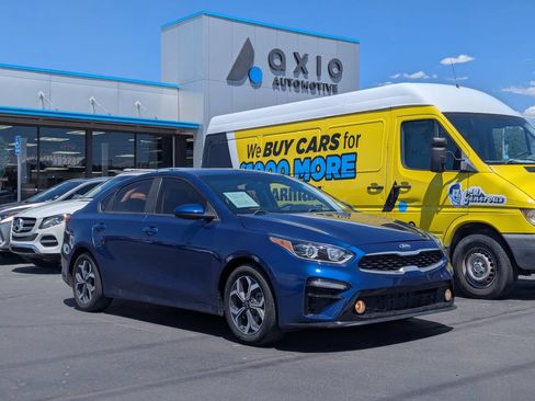 Used 2020 Kia Forte LXS FWD image 1