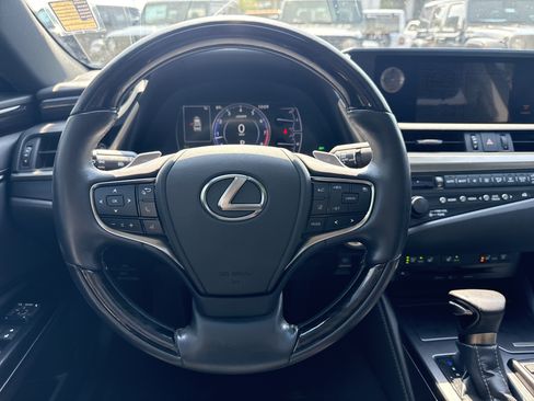 Used 2020 Lexus ES 350 w/ Premium Package FWD image 25