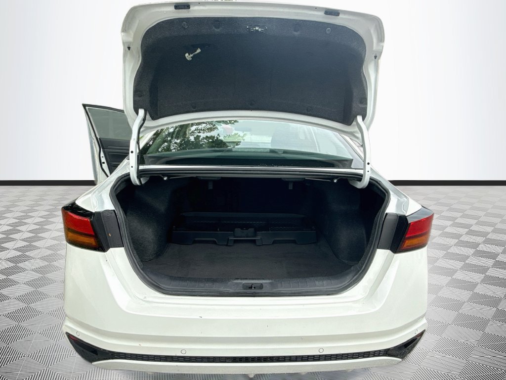 Used 2024 Nissan Altima 2.5 SV FWD image 28