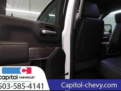 Used 2022 Chevrolet Silverado 2500 LTZ w/ LTZ Convenience Package AWD/4WD image 28