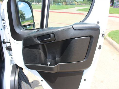 Used 2026 RAM ProMaster 3500 w/ Convenience Group FWD image 22