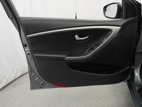 Used 2016 Hyundai Elantra GT w/ Option Group 03 FWD image 23