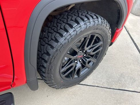 Used 2024 GMC Sierra 1500 Elevation w/ Elevation Premium Package image 17