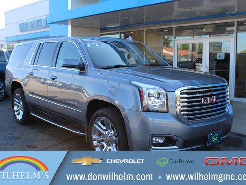 Certified 2018 GMC Yukon XL SLT w/ Premium Edition AWD/4WD image 1
