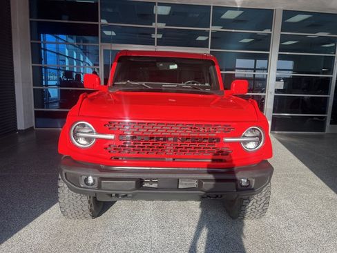 Certified 2021 Ford Bronco Wildtrak AWD/4WD image 2
