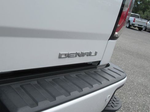 Used 2017 GMC Sierra 1500 Denali image 9