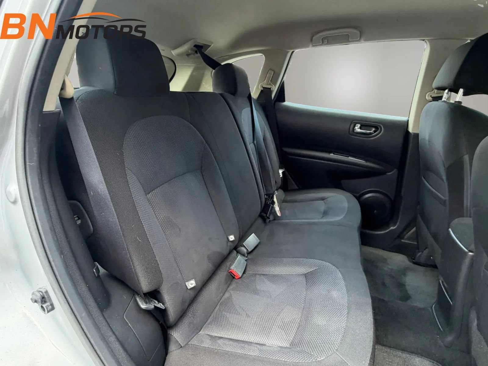 Used 2013 Nissan Rogue S FWD image 14