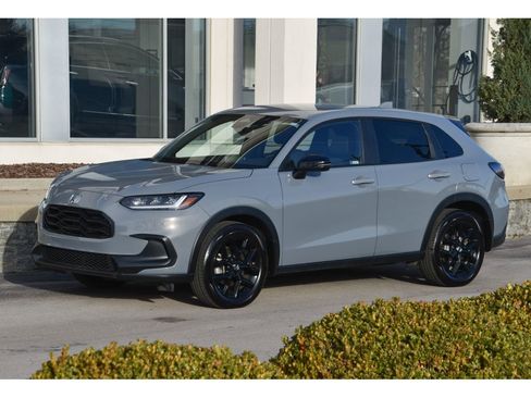 Used 2024 Honda HR-V Sport image 8