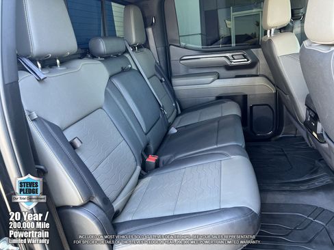 Used 2024 Chevrolet Silverado 1500 ZR2 w/ Technology Package AWD/4WD image 31