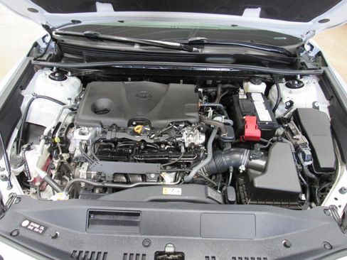 Used 2023 Toyota Camry LE FWD image 31