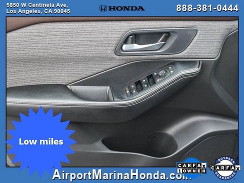 Used 2023 Nissan Rogue SV image 24