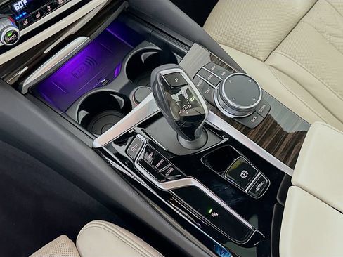 Used 2023 BMW 530i w/ Premium Package RWD image 17