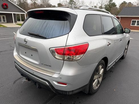 Used 2014 Nissan Pathfinder Platinum w/ Platinum Premium Package image 7