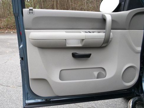 Used 2009 Chevrolet Silverado 1500 W/T w/ LS Package image 13