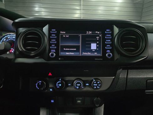 Used 2021 Toyota Tacoma SR image 26