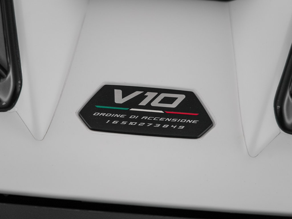 Used 2024 Lamborghini Huracan Tecnica RWD image 50