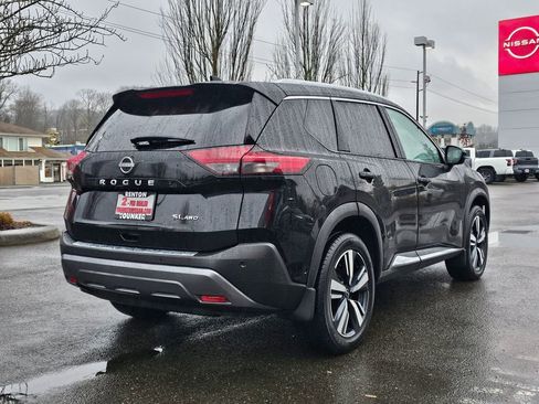 Certified 2023 Nissan Rogue SL w/ SL Premium Package image 5