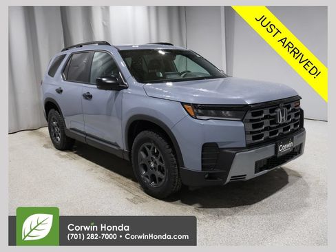 New 2026 Honda Pilot TrailSport image 1