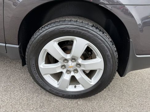 Used 2016 Chevrolet Traverse LT w/ Style and Technology Package image 15