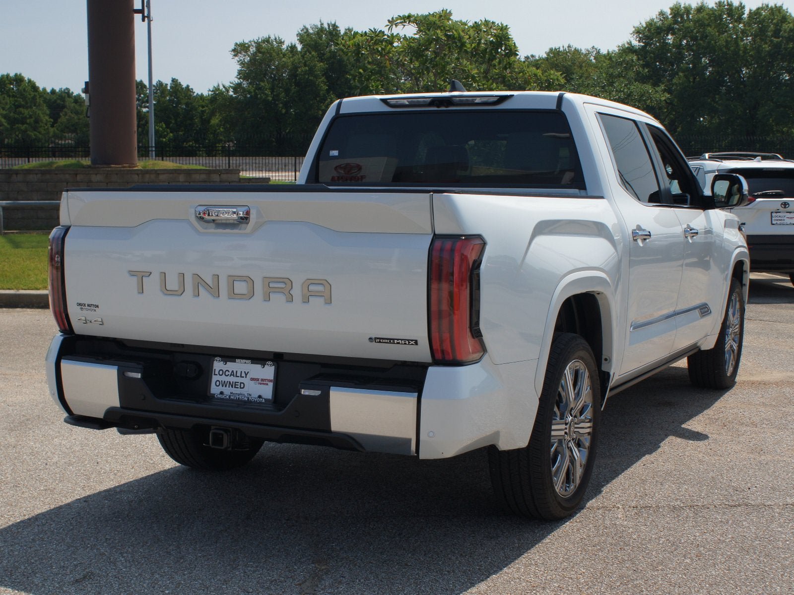 Used 2025 Toyota Tundra Capstone AWD/4WD image 21