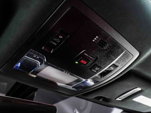 Used 2017 Lexus RC F w/ Premium Package image 39