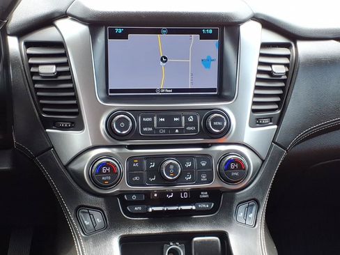 Used 2018 Chevrolet Suburban LT AWD/4WD image 13