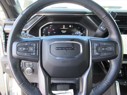 Used 2024 GMC Sierra 2500 Denali Ultimate w/ Max Trailering Package image 22