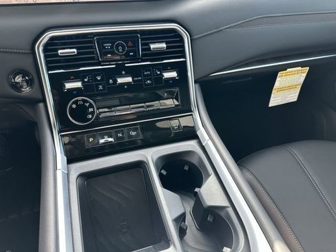 New 2026 Nissan Armada SL w/ Captain's Chari Seat Package image 17