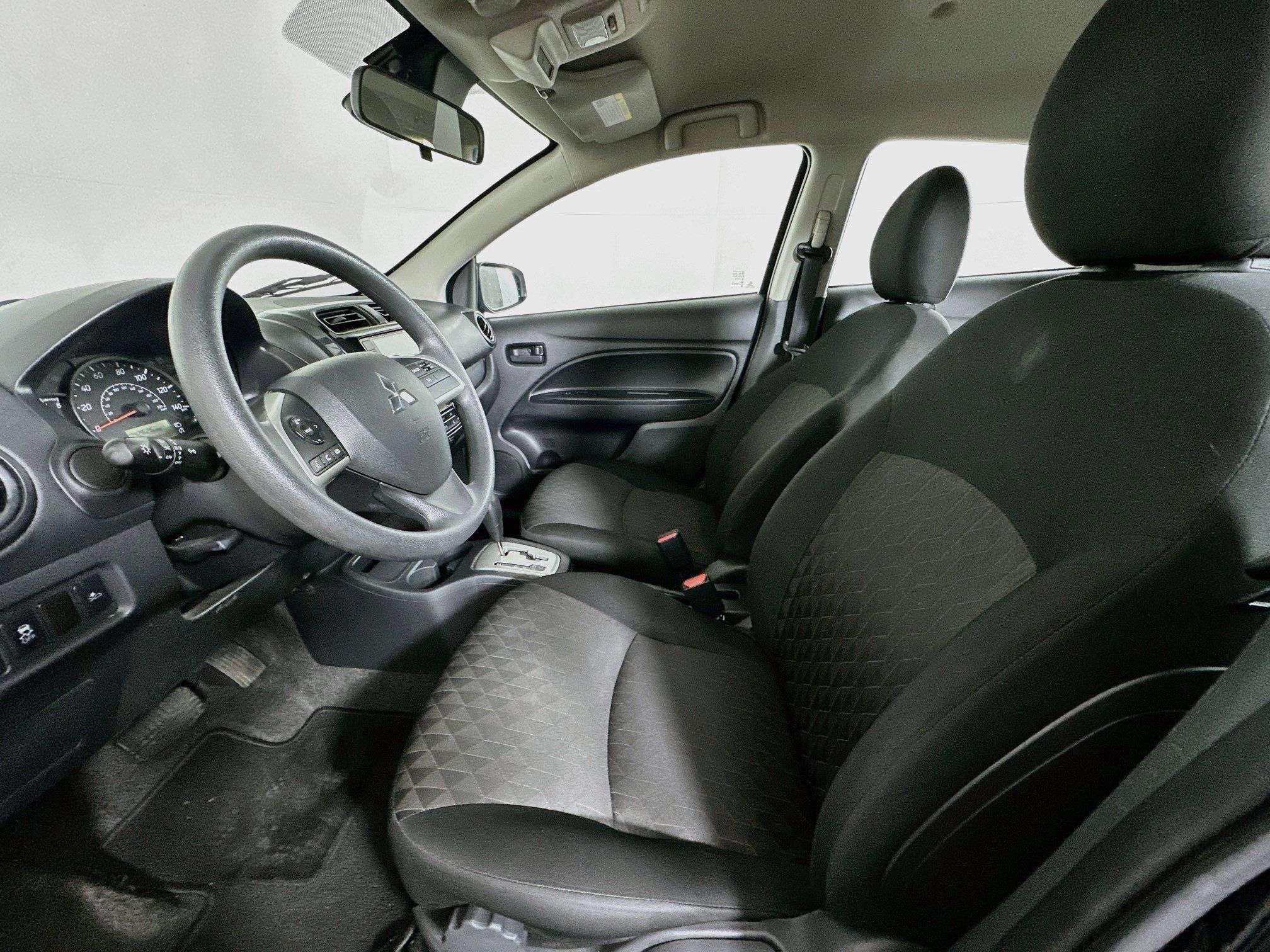 Used 2024 Mitsubishi Mirage ES FWD image 13