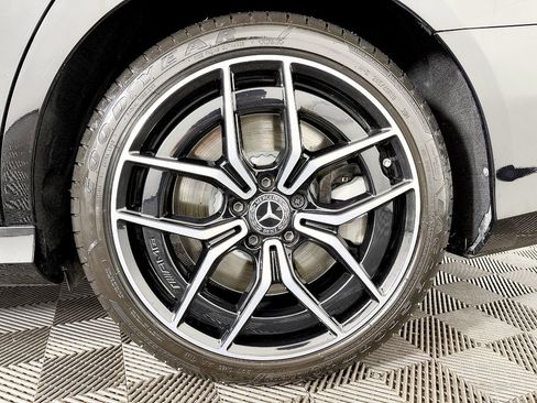 Used 2022 Mercedes-Benz E 450 4MATIC Sedan image 26